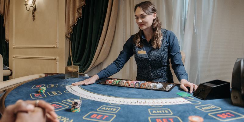 Luật chơi Baccarat truyền thống rõ ràng, tỷ lệ thắng cao
